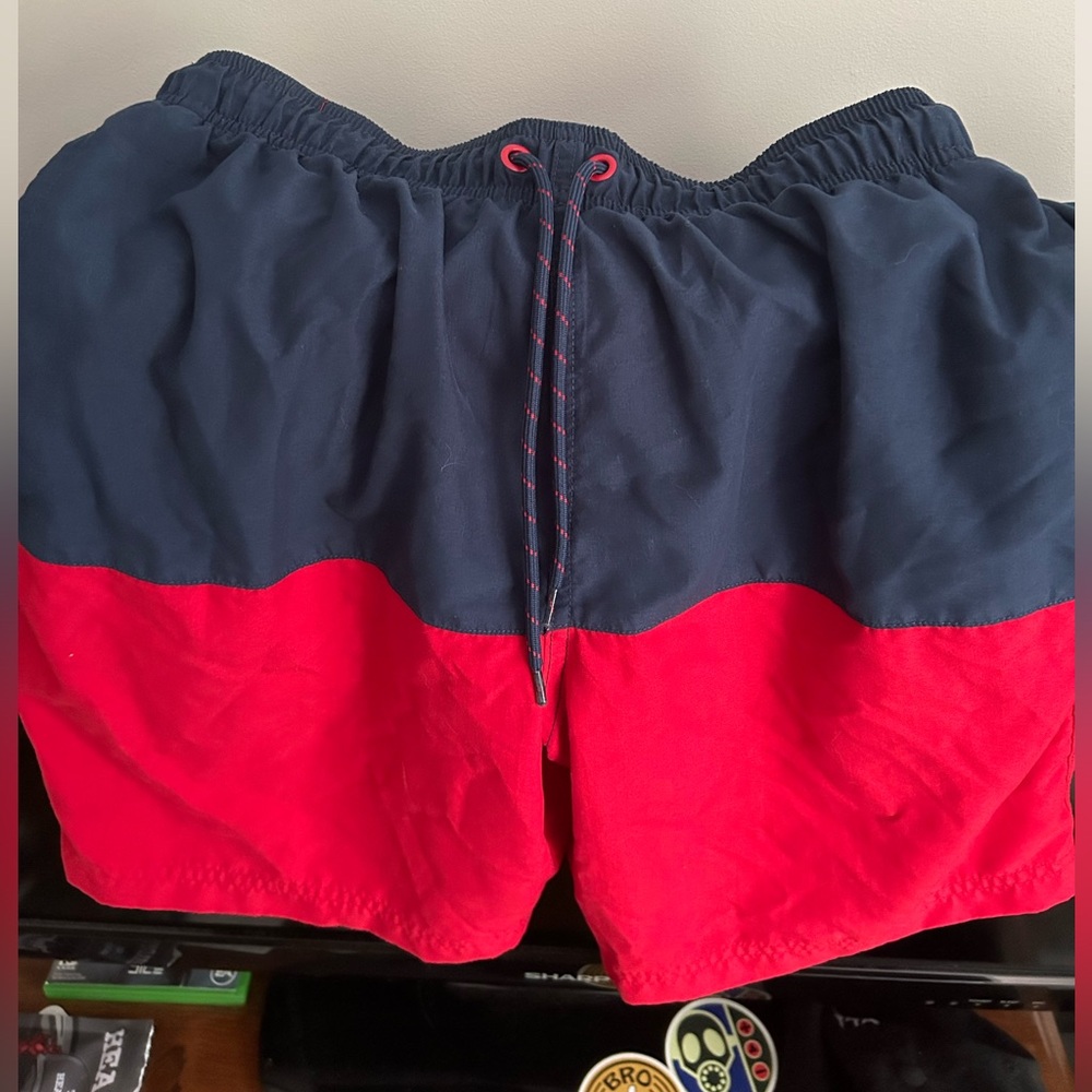 George Swim Shorts Size (28-30)